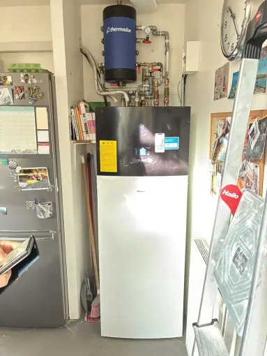 Remplacement chaudière gaz par pompe à chaleur Air/Eau Daikin avec ECS à Toulouse, Toulouse, ECO'NRJ