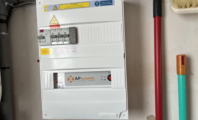 Fourniture et pose d'un kit photovoltaïque 3 kWC sur la commune de Plaisance-du-Touch, Toulouse, ECO'NRJ