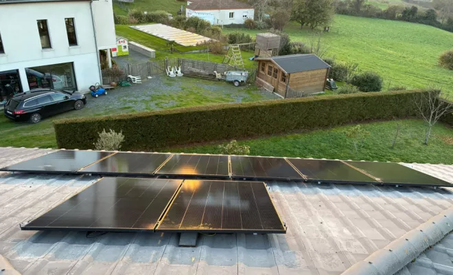 Installation de panneaux solaires à Toulouse, Toulouse, ECO'NRJ